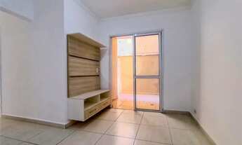 Imagem 2: Casa à venda ou para alugar com 3 quartos, sendo 1 suíte, no condomínio Edifício Alpha Par