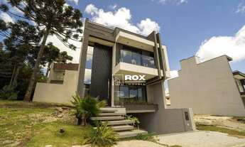 Imagem 2: Casa de Alto Padrão com 3 suites, amplo quintal em condomínio fechado à venda - Costeira