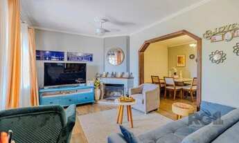 Imagem 4: Casa com 234m², 3 dormitórios, 3 vagas no bairro Partenon