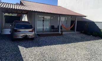 Imagem: Casa com Terreno Amplo à Venda Excelente