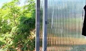 Imagem 5: Apartamento de 1 dormitório com 1 vaga de garagem coberta !