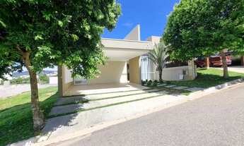 Imagem 2: Casa Térrea Cond. Phytus, 164m², 3 dormitórios, sendo um suíte, 2 vaga cobertas