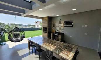 Imagem 2: Casa à venda em Vargem Grande Paulista, Centro, com 3 quartos, com 200 m², Condomínio Pain