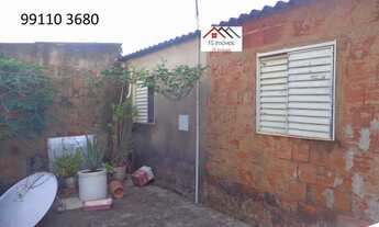 Imagem 3: QR 415 Ótimo Lote com Casa 2 Quartos mais 1 Barraco Escriturado em Samambaia Norte - DF