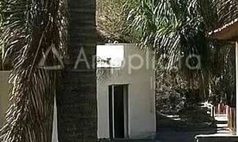 Imagem: CHÁCARA com 3 dormitórios à venda com