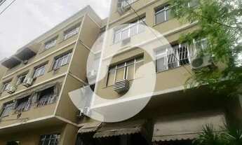 Imagem 3: Imóvel para venda tem 90 metros quadrados com 3 quartos em São Francisco - Niterói - RJ