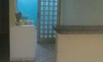 Imagem 2: Kitnet 2/4, garagem, ao lado do Baratão Premium