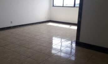 Imagem 7: Amplo apartamento ,com 04 quartos ,no Conj. Eldorado