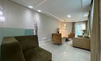 Imagem 4: Sobrado para venda possui 277 metros quadrados com 4 quartos em Boqueirão - Santos - SP