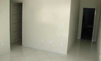 Imagem 2: Apto de 2 quartos com vaga de garagem em Irajá