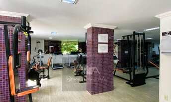 Imagem 2: Apartamento 3/4, suíte, varanda, armários, 2 vagas soltas, no Caminho das Árvores