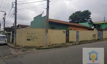 Imagem: Casa com 4 dorms à Venda, 250 m² por R$