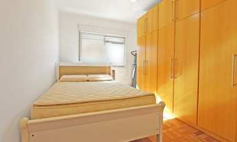 Imagem 7: Apartamento de 2 dormitórios e vaga no Petrópolis