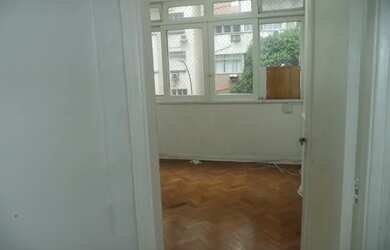 Imagem 7: Apartamento para aluguel possui 94 metros quadrados com 3 quartos