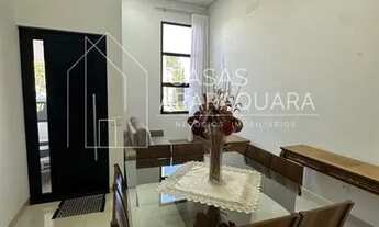 Imagem: Casa Espaçosa com 3 Dormitórios no Condomínio