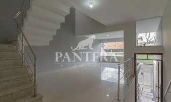 Imagem: Lindo e amplo sobrado à venda no Jardim