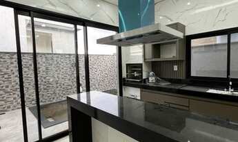 Imagem 7: Casa de condomínio térrea para venda possui 153 metros quadrados com 3 quartos