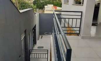 Imagem 2: Sobrado com 3 dormitórios à venda, 188 m² por R$ 450.000,00 - Setor Central - Anápolis/GO