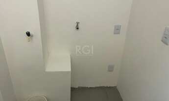 Imagem 7: Apartamento térreo - 1 suíte, pátio e lavabo no bairro Petrópolis