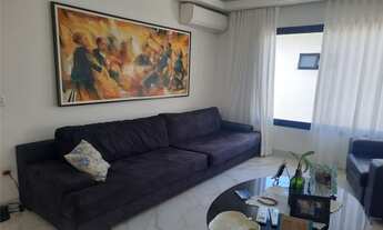 Imagem 4: Casa estilo neoclássica com 5 dorm, mobiliada