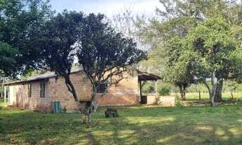 Imagem 3: Velleda oferece magnífico sítio 2 hectares, com casa, e fundos para lagoa, na Águas Claras