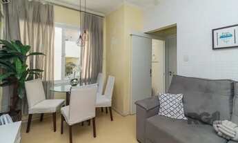 Imagem 6: Apartamento 2 dormitórios, com sacada, excelente vista, semi mobiliado na Rua Jerônimo de