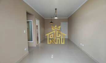 Imagem 5: Encantador Apartamento de 1 Dormitório com Vista para o Mar, disponível para locação, na A