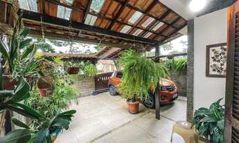 Imagem 2: Casa duplex em condomínio em ótima localização no Barroco