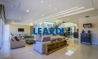 Imagem: SOBRADO - PARQUE DOS PÁSSAROS - SP