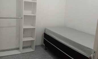 Imagem 2: ALUGO QUITINETE centro avenida Getúlio Vargas