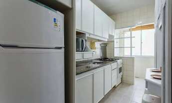 Imagem 6: Quarto privativo mobiliado em apartamento compartilhado no Trindade