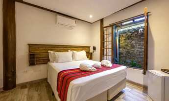 Imagem 6: Casa para locação em Praia da Baleia com 5 quartos, sendo 5 suítes , 250m²