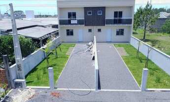 Imagem: Lindo Sobrado a poucos metros do Mar