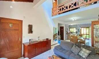 Imagem 6: Casa em Porto Alegre, no bairro Hípica, com 3 dormitório(s), e 2 banheiros, à venda