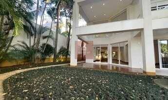 Imagem 2: CASA EM CONDOMINIO ALTO PADRÃO 4SUÍTES / 8VAGAS COM PISCINA E CHURRASQUEIRA