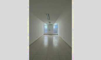 Imagem 2: Sala Comercial no Edifício Adinco no centro de Joinville