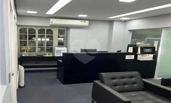 Imagem: Loja à venda ou para locação em Centro