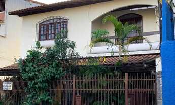 Imagem: Casa no centro de São Gonçalo