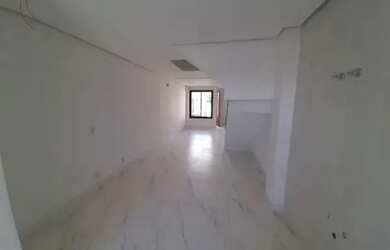 Imagem 5: Sobrado em Porto Alegre, no bairro Aberta dos Morros, com 2 dormitório(s), e 2 b