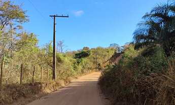 Imagem 2: Terreno de 1.000 m. 2 km asfalto