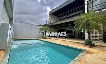 Imagem: Casa com 2 suítes, 3 vagas, à venda, 363