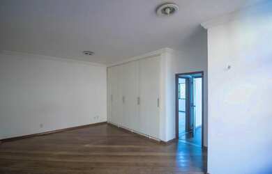 Imagem: Linda casa a venda na campina