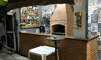 Imagem 5: Sobrado para aluguel tem 219 metros quadrados com 2 quartos