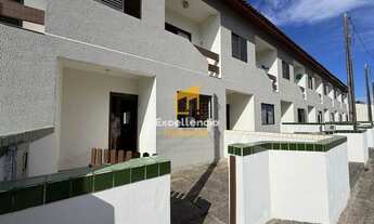 Imagem: Sobrado perto do mar