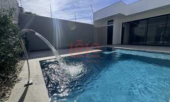 Imagem 2: CASA À VENDA NA ZONA 07 EM MARINGÁ-PR