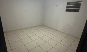 Imagem: Kit net no São Raimundo na rua 29 próx