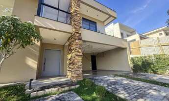 Imagem 2: Oportunidade - Casa em Condomínio - Condomínio Monte Carlo - Urbanova - 4 Suítes - 415m²