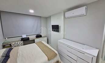 Imagem 2: Apartamento para venda com 78 metros quadrados com 2 quartos em Icaraí - Niterói - RJ