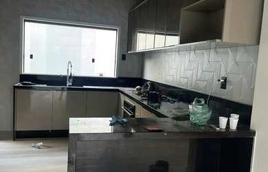 Imagem 5: Casa em Condomínio para Venda, Abrantes, 4 dormitórios, 4 suítes, 4 banheiros