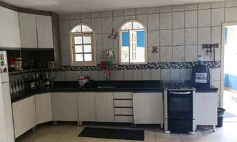 Imagem 7: Casa em condomínio com segurança, lazer e muito verde. Com vista para o lago!!